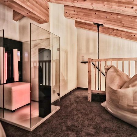 Alps Lodge Fiss Bilik gambar