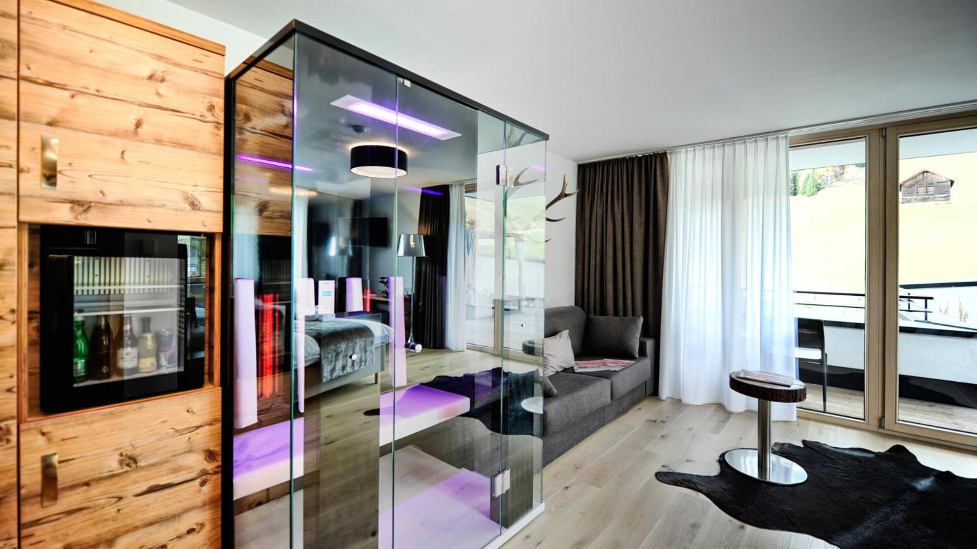 Alps Lodge Fiss Bilik gambar