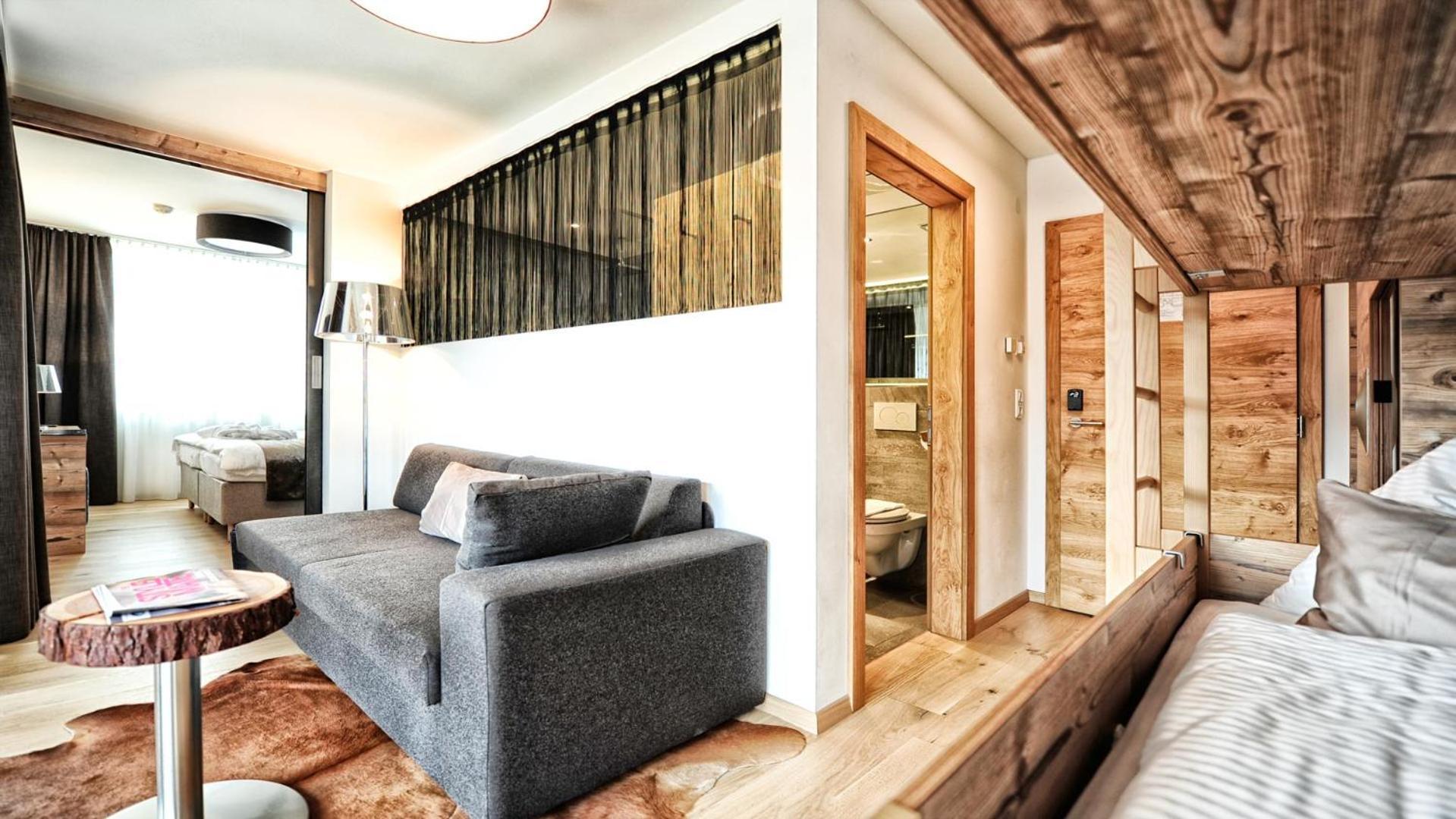 Alps Lodge Fiss Bilik gambar