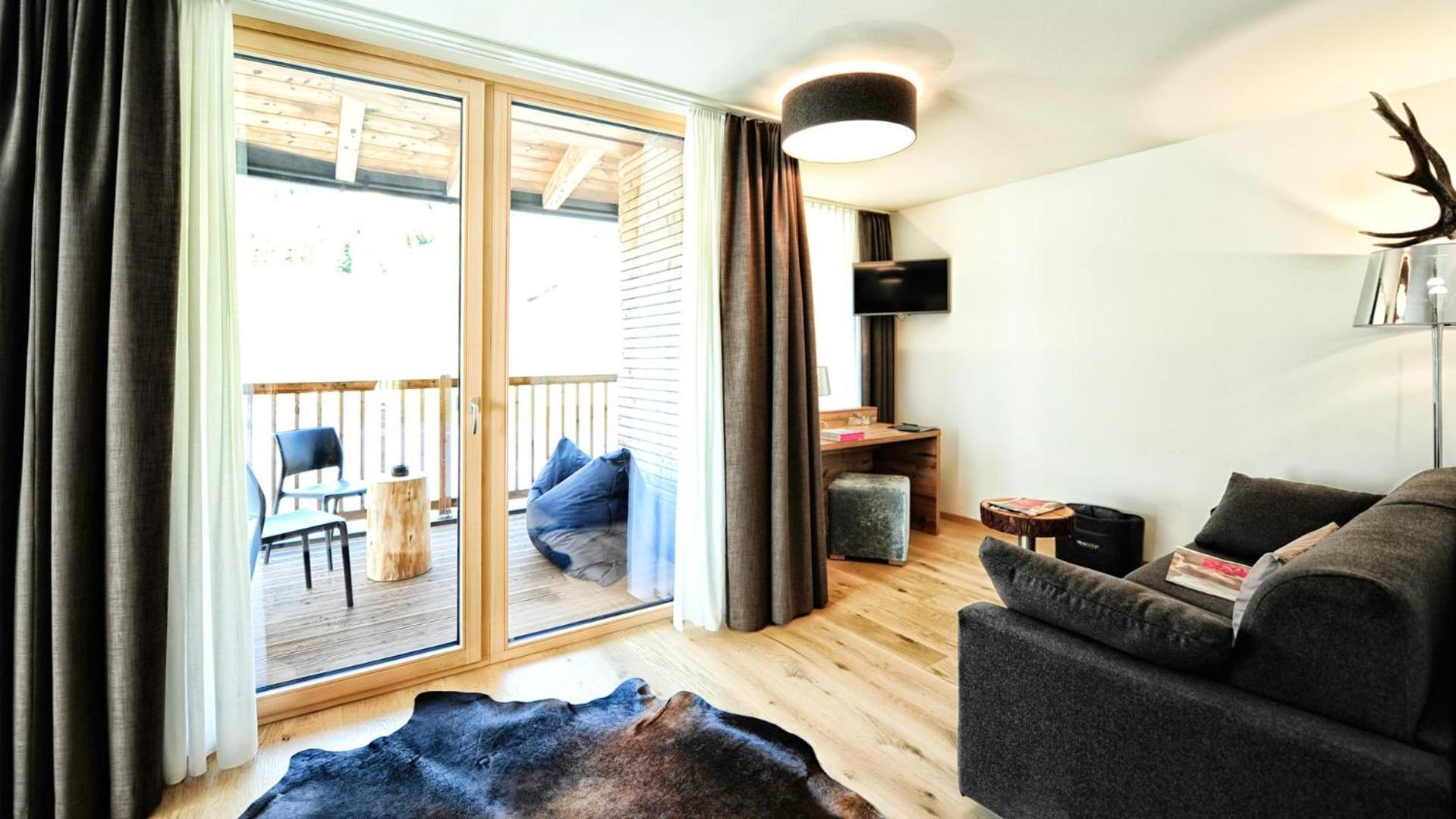 Alps Lodge Fiss Bilik gambar