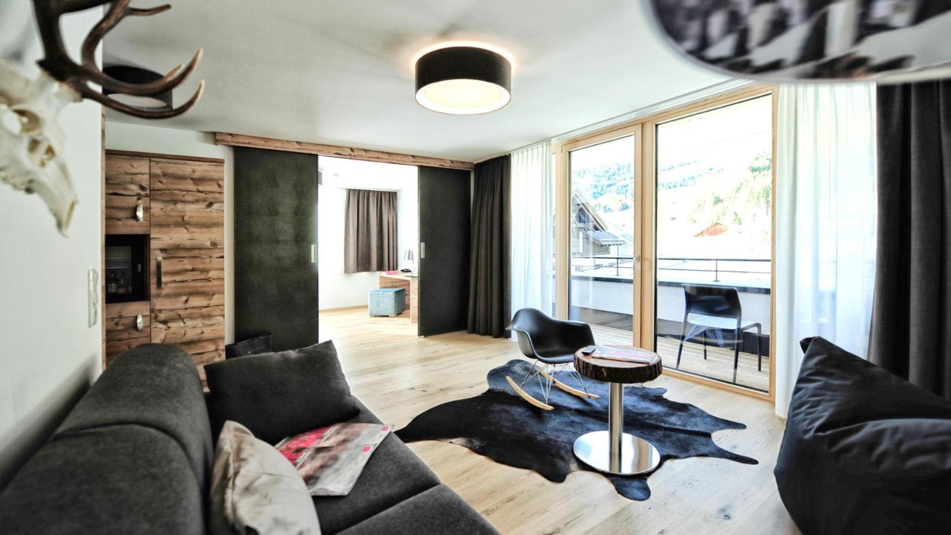 Alps Lodge Fiss Bilik gambar
