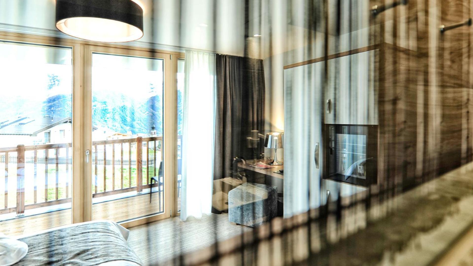 Alps Lodge Fiss Bilik gambar